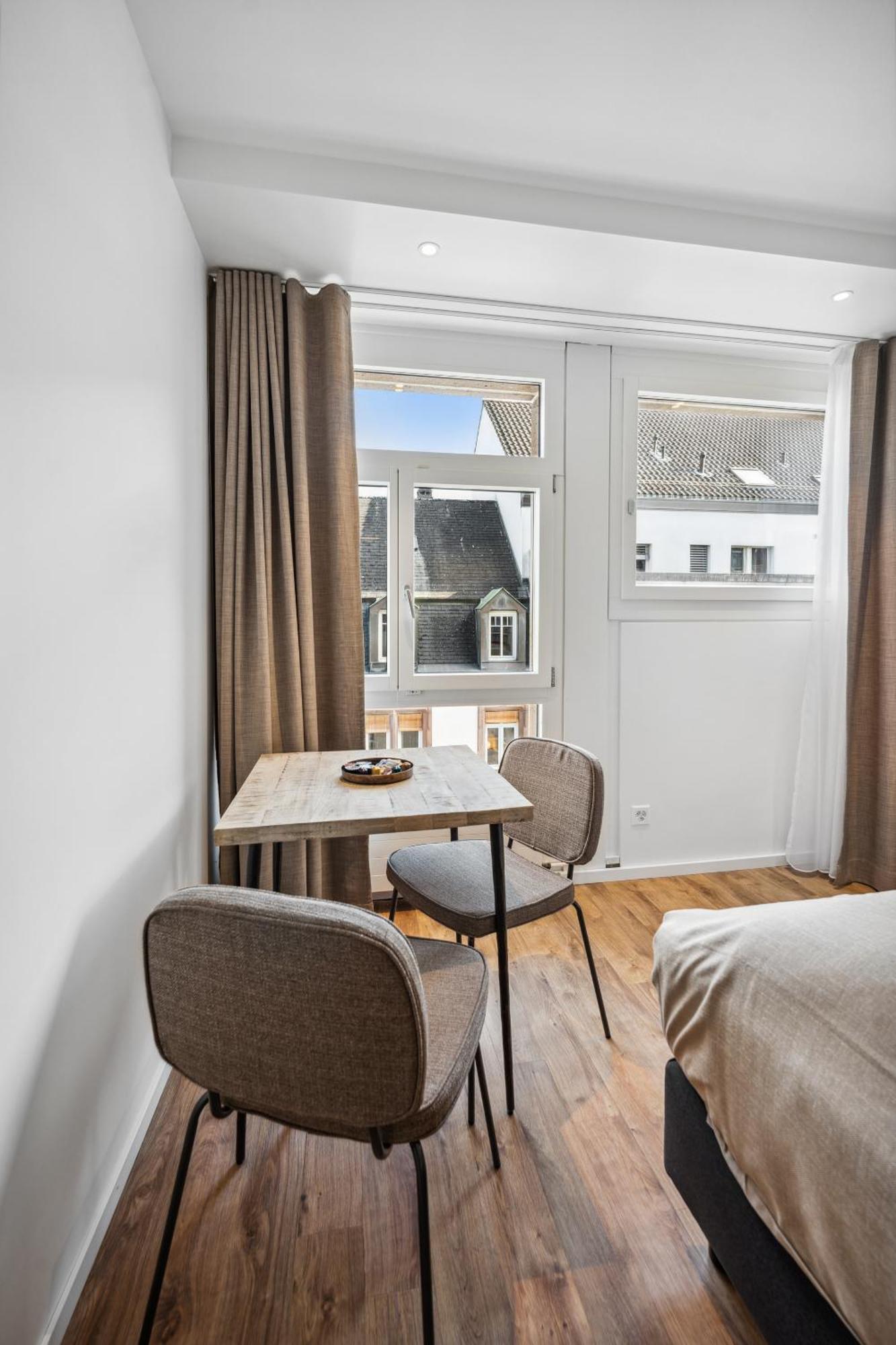 Limehome Basel Muenzgasse Habitación foto