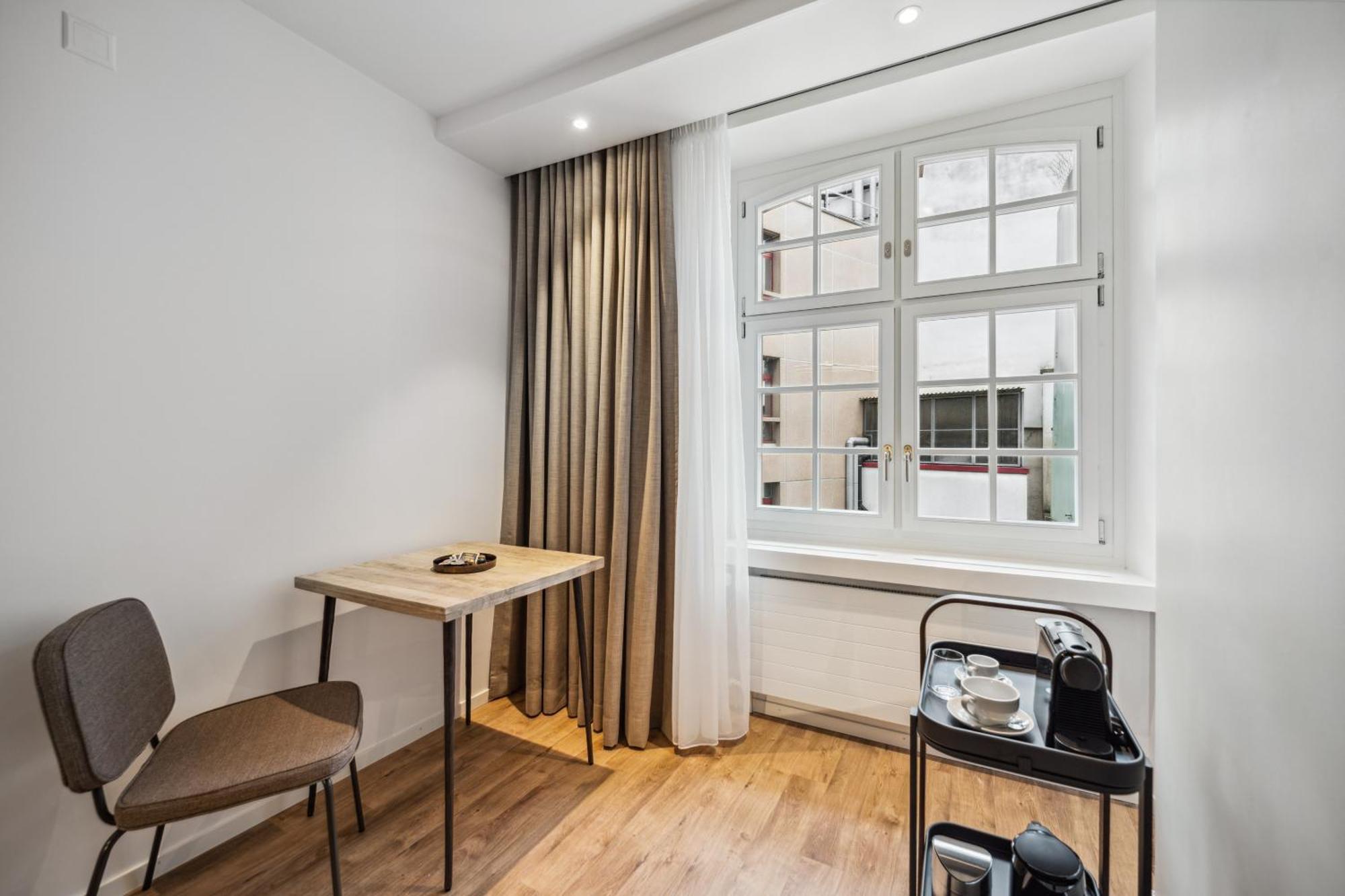 Limehome Basel Muenzgasse Habitación foto
